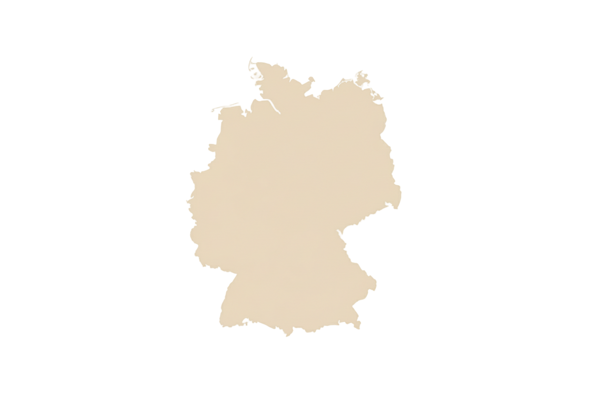 Minimalistische Umrisskarte von Deutschland, gefüllt mit einer farbigen Textur (z.B. Farbe).